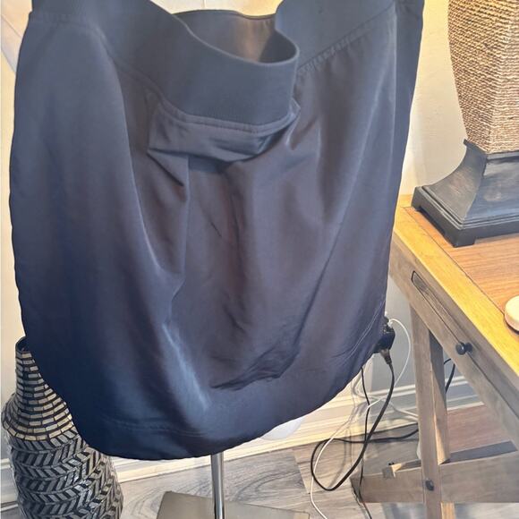 32 Cool Black Skort Large - Picture 3 of 4